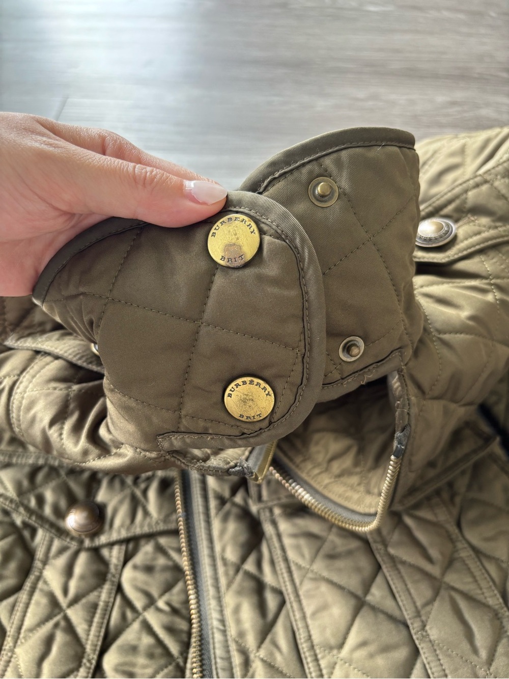 Burberry Olive Quilted Belted Trench Coat - Picture 5 of 6